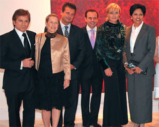 José Talarico, Dina Dublon, Olivier Weber, João Doria Jr. e Bia, Indra Nooyi,e os casais Jussara e Vasco Luce e Ana Paula e Otto Von Sothe.