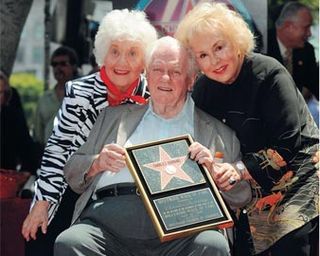 O ATOR CHARLES DURNING EM L.A.