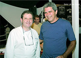 LAURENT SUAUDEAU E ARTUR MENDES: FESTA