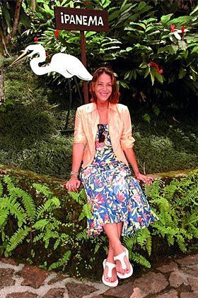 O RIO DE JÚLIA ALMEIDA