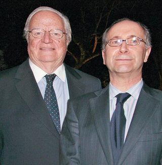 PUBLICAÇÃO HOMENAGEIA SÃO PAULO