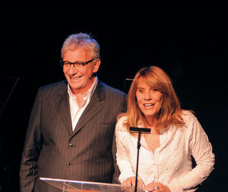 HOMENAGEM AO TEATRO