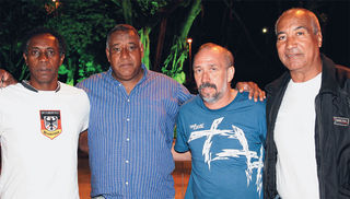 FESTA E FUTEBOL