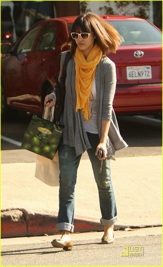 Jessica Alba e seu novo look