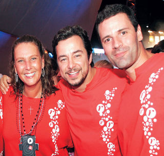 FESTEJANDO O SUCESSO