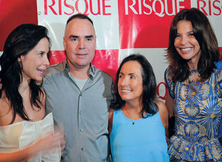 DESFILE