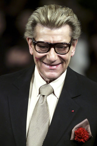ZOOM BY G.RAVACHE: O acervo de YSL