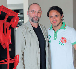 PRESENTE
