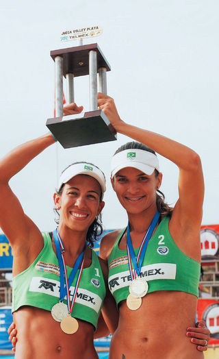 CAMPEÃS