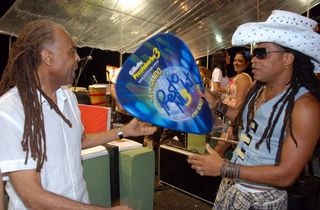 Gilberto Gil recepciona vips na Bahia