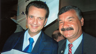 HOMENAGEM AO PREFEITO