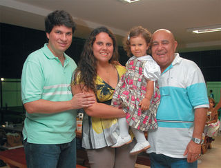 FESTA NO CLÃ DO COMEDIANTE