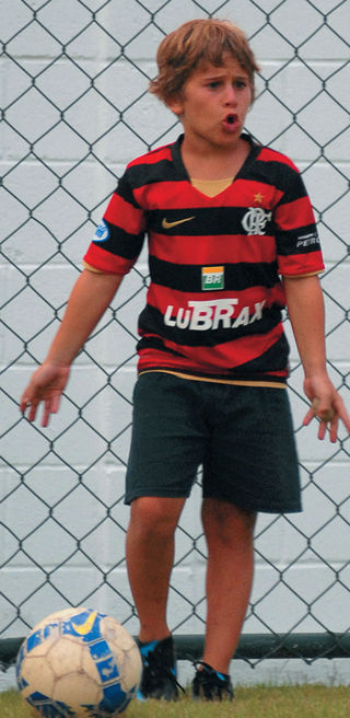 FESTA NO CLÃ DO COMEDIANTE