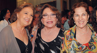 ESTREIA TEATRAL