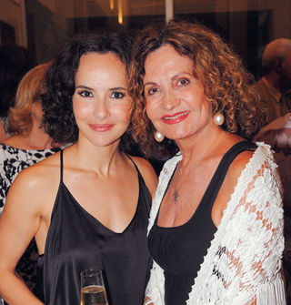 ESTREIA TEATRAL