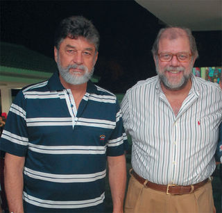 FESTA NO CLÃ DO COMEDIANTE