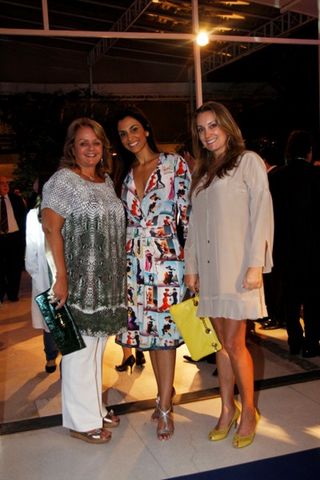 CHARME À ITALIANA DE ADRIANE GALISTEU E LUIZA BRUNET EM SP