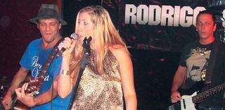 NOITE DE ROCK NO RIO