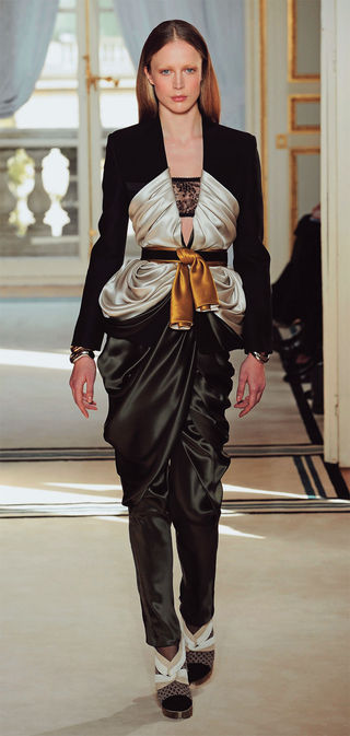 READY TO WEAR FALL 2009: BALENCIAGA