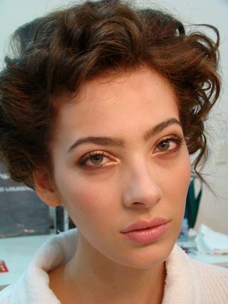MAKE UP: Aprenda a fazer look chique e natural