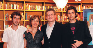 LANÇAMENTO LITERÁRIO