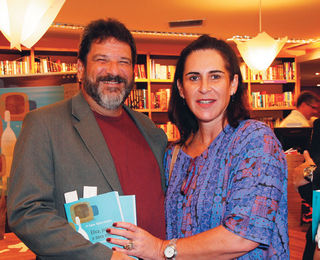 LANÇAMENTO LITERÁRIO