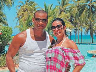 SCHEILA CARVALHO COM TONI SALES