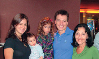 AGENDA: FAMÍLIA NO RESTAURANTE