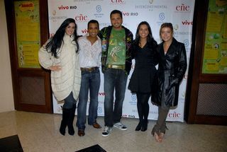 Marina Elali, Jon Secada, Latino, Mariana Rios e Luiza Possi