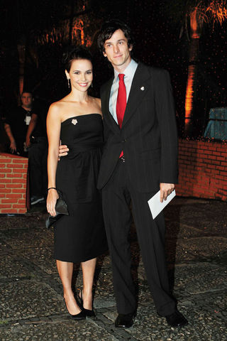 Débora Falabella e Chuck Hipolitho