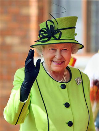 Rainha da Inglaterra cria horta no palácio