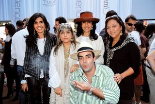 <B>CHARUTOS FINOS </B>“><figcaption><B>CHARUTOS FINOS </B> / foto: FOTOS: JOÃO SAL, JOÃO TEIXEIRA, LUIZA ESTIMA, FERNANDO TORRES, FERNANDO CAVALCANTI, HENRIQUE LENZA E FELIPE GONÇALVES</figcaption></figure>
</div>
<p>–</p><input type=