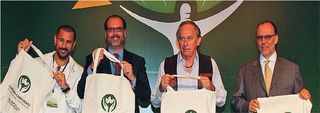 <B>CAMPANHA SACO É UM SACO </B>“><figcaption><B>CAMPANHA SACO É UM SACO </B> / foto: FOTOS: EUGÊNIO GOULART, MICHELLE LIMA, PAULO GUIMARÃES, RONEIA FORTE e TATIANE ZEITULIAN</figcaption></figure>
</div>
<p>–</p><input type=