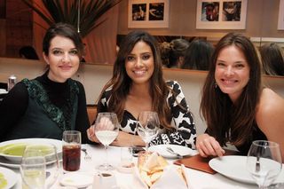 JANTAR ENTRE AMIGAS