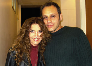 <B>SHOW NOVA ESTAÇÃO </b>“><figcaption><B>SHOW NOVA ESTAÇÃO </b> / foto: FERNANDA GOMES, GLAYCON MUNIZ JULIANA CHIBATA, LAILSON SANTOS, NELSON PEIXOTO/ INDEX COMUNICAÇÃO</figcaption></figure>
</div>
<p>–</p><input type=