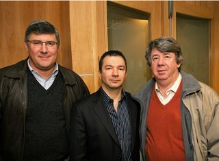 <B>SEMANA DE IMERSÃO </B>“><figcaption><B>SEMANA DE IMERSÃO </B> / foto: CARLOS PETELINkAR, CAROLINE OLIVEIRA, DAVID BENADIBA E MARIA C. DAMTAS</figcaption></figure>
<figure><img decoding=
