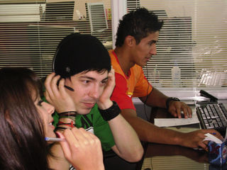 <B>RADIALISTAS POR UM DIA </B>“><figcaption><B>RADIALISTAS POR UM DIA </B> / foto: ALISSON LOUBACK, DIVULGAÇÃO, HENRIQUE SZNIFER, MAURO OGINO</figcaption></figure>
<figure><img decoding=
