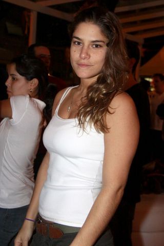 Priscila Fantin e famosos em jantar orgânico