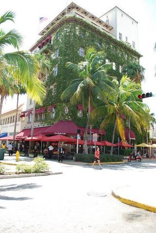 MIAMI BY CAMILA: Lincoln Road