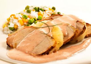 RECEITA HELLMANN’S: Lombo com frutas