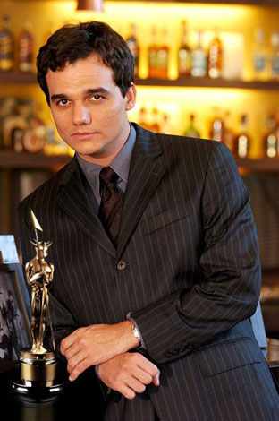 Wagner Moura e a coleta de papel jornal