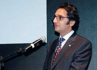 <b>Prêmio Literário em São Paulo</b>“><figcaption><b>Prêmio Literário em São Paulo</b> / foto: ALDO VALENTIM, CLÁUDIO LOPES E JOÃO PASSOS/ BRASIL FOTOPRESS</figcaption></figure> <figure><img loading=