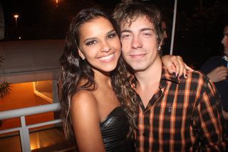 O casal Mariana Rios e Di Ferrero