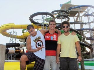 Bruno Gagliasso e os seus Thiagos