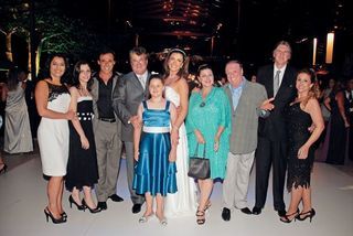 Angelina Muniz, Isabella e o pai, Oscar Magrini, Maria Laura entre o pai, José Luiz Gandini, e Leila Schuster, Matilde Mastrangi, Raul Gil, Sérgio Reis e Ângela Márcia