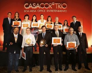 João Doria Jr, Fernanda Marques, Claudia Andrade, Lully Villar, Alva Pinheiro, Jóia Bergamo, Eva Elkis, Cristiane Trolesi e Ângelo Derenze (acima). Fernando Brandão, Andrade Azevedo, Ivo Wohnrath, Sergio Athié, Luiz Fernando Rocco e Alexandre Coelho, da
