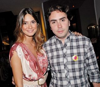 <b>Lançamento Fashion</b>“><figcaption><b>Lançamento Fashion</b> / foto: ÉRICA SAMARA, ISAAC FAUSTO, VERÔNICA CAMPOS E YARA GUZMAN</figcaption></figure> <figure><img decoding=
