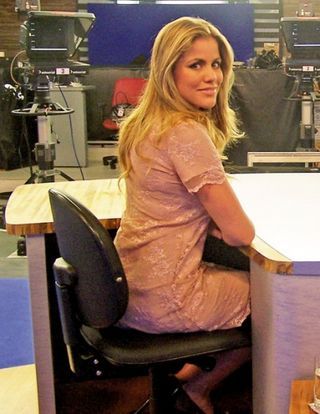 <b>Programa Show Business</b>“><figcaption><b>Programa Show Business</b> / foto: DANIELA FILOMENO, DAVID BRAZIL E SAMIA CALIXTO</figcaption></figure> <figure><img fetchpriority=