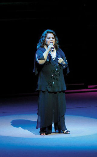 <b>Os Condecorados</b>“><figcaption><b>Os Condecorados</b> / foto: GEORGE MAGARAIA/IMAGENS MAGASAC</figcaption></figure> <figure><img loading=
