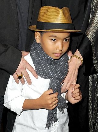 Maddox, filho de Jolie e Brad